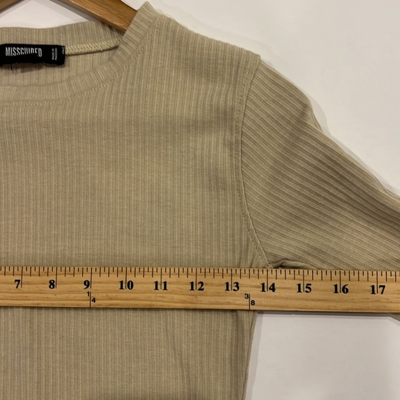 Misguided tan long sleeve bodysuit size 6 - Picture 5 of 5